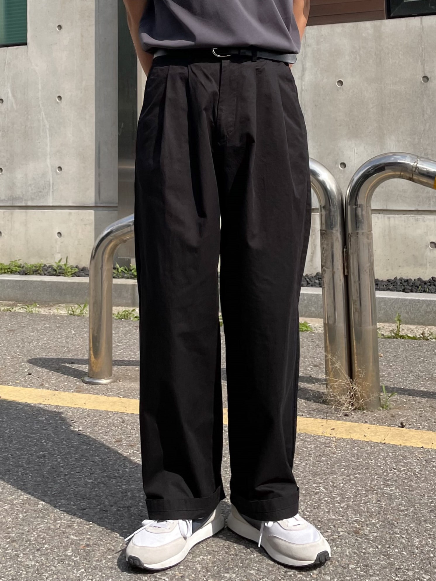 nelson pin-tuck wide pants (BLACK,WHITE)